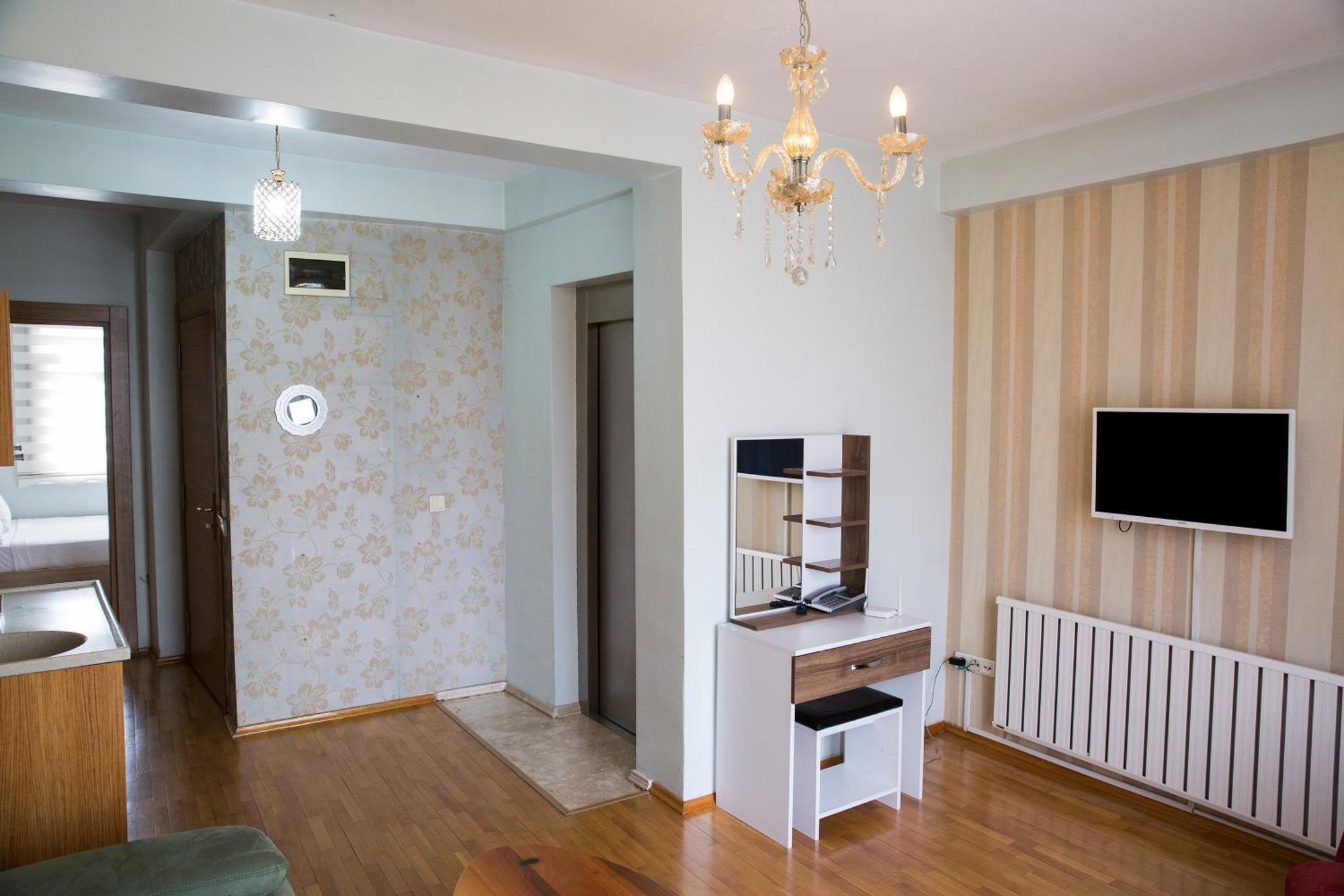 Omar Sultan Park Suites Istanbul Bagian luar foto
