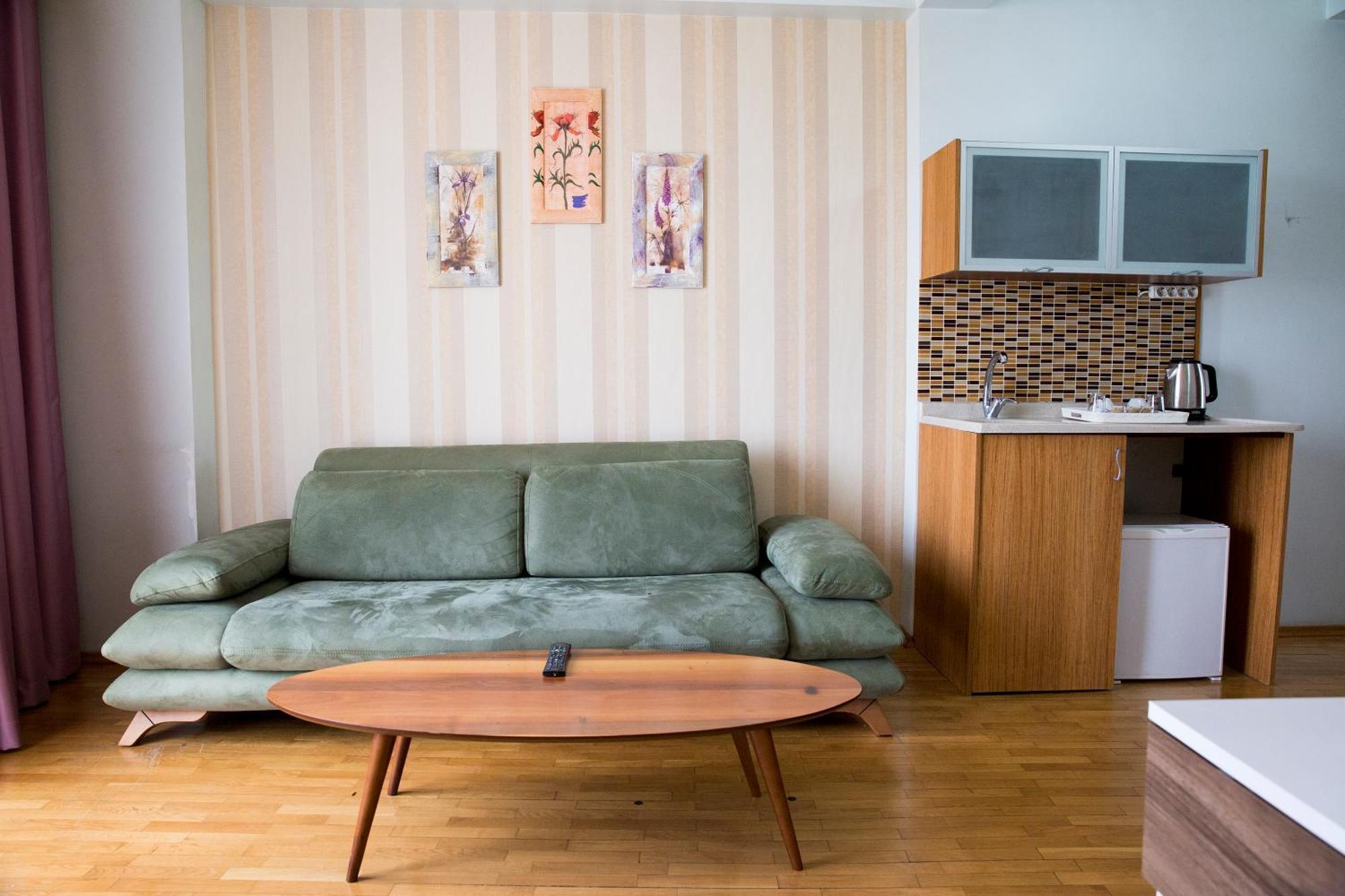 Omar Sultan Park Suites Istanbul Bagian luar foto